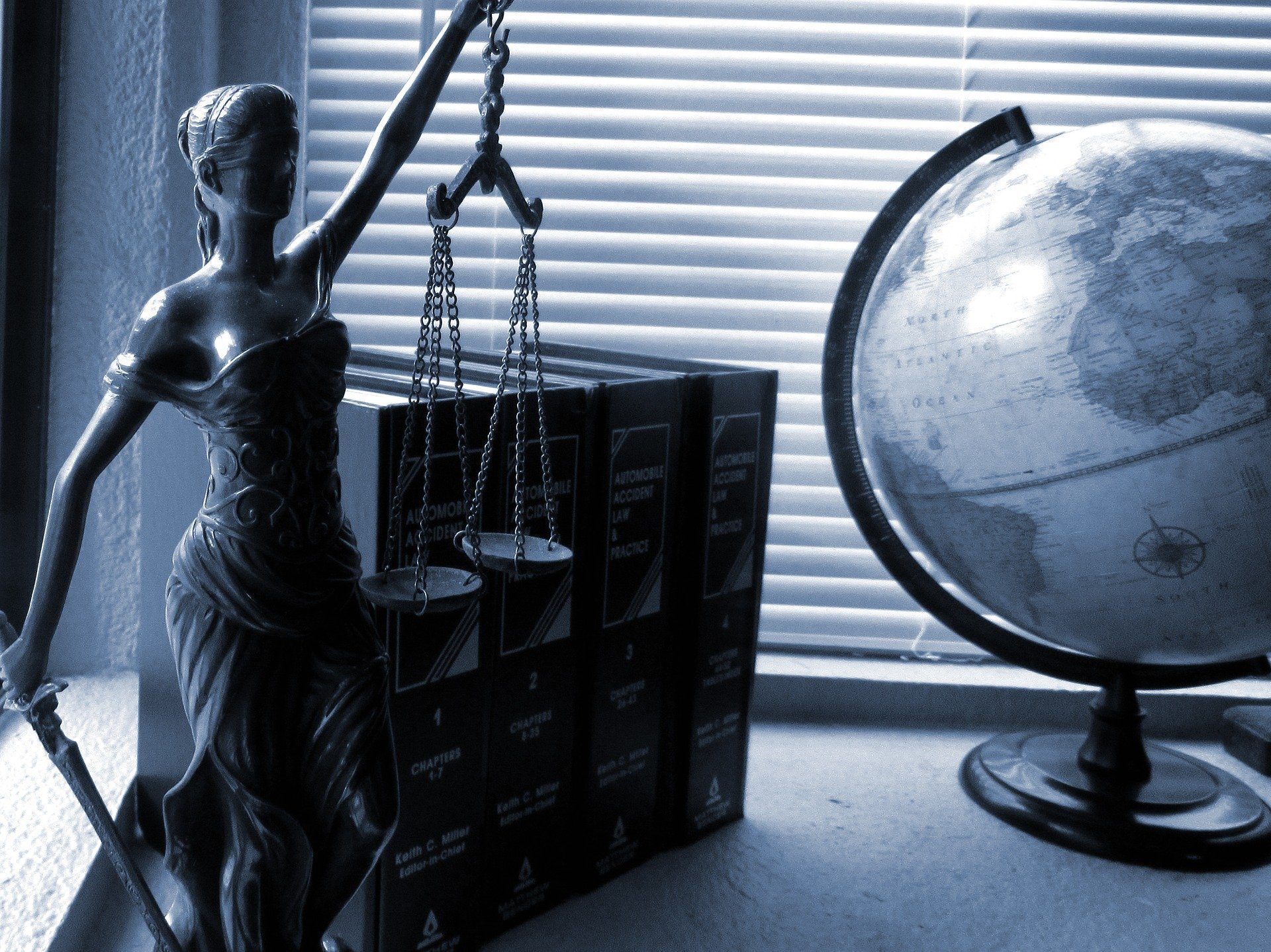 the-difference-between-criminal-cases-and-civil-cases-panighetti-law